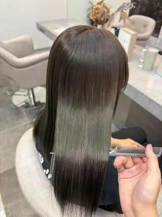 ロング カラー Maho ブリーチモデル募集中のヘアスタイル