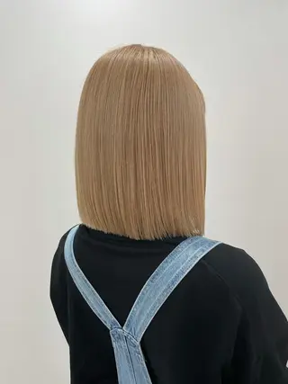 ショート カラー akane .のヘアスタイル