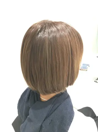 ショート 岸 保奈美のヘアスタイル