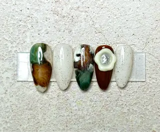 ネイル M.N_ nailのネイルデザイン