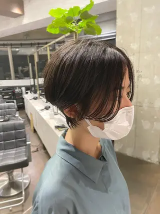 ショート レイヤー特化/小顔顔 周り/セノ/表参道のヘアスタイル