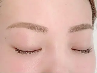 BellFlower Aki（眉・まつげ）のマツエク・マツパデザイン