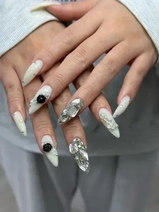 ネイル YukaRyu /個性派デザインのネイルデザイン