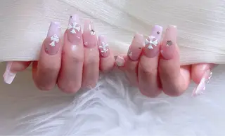 ネイル B·U Nail大宮 長さだし専門店のネイルデザイン