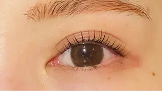 パーマ beauty salon mee+所属・まつげさろん Mのマツエク・マツパデザイン