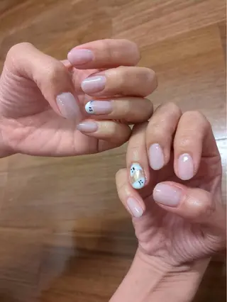 ネイル BOO!STYLE所属・オイカワ アユミのネイルデザイン