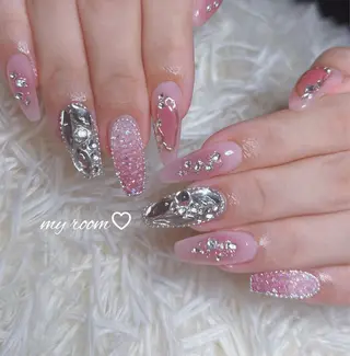 ネイル うるま市サロン Yuko Izawaのネイルデザイン