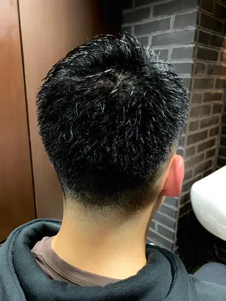 ショート メンズ 長内 健太のヘアスタイル