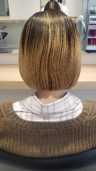 ショート カラー arrow🖤 もえみのヘアスタイル