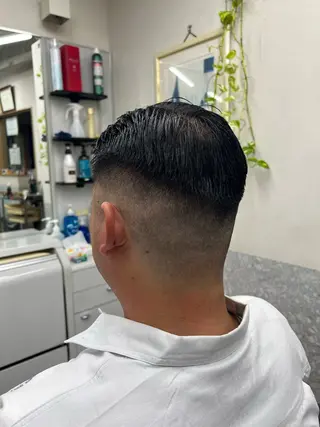 メンズ yoda waheiのヘアスタイル