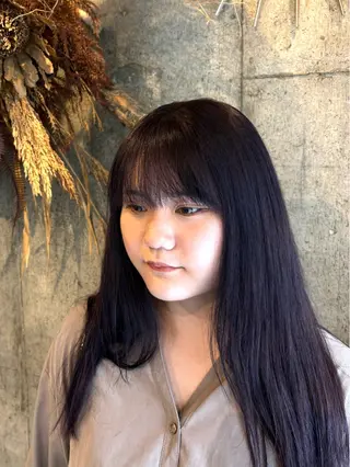 ロング I'sm KOUSAKUのヘアスタイル