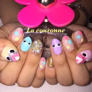 ネイル Lacouronne NATSUMIのネイルデザイン