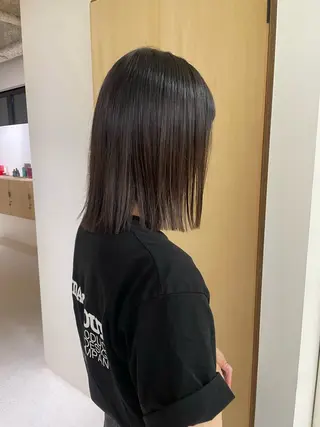 ミディアム DEE okumuraのヘアスタイル