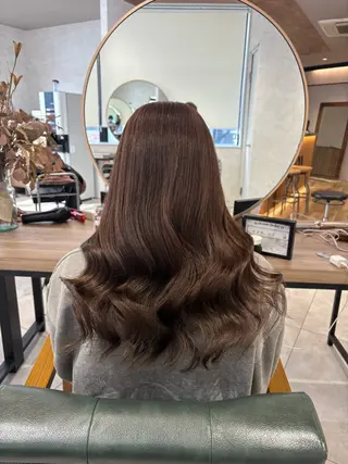 カラー 🧸艶ブリーチ/深み カラー🌺Noa🌺のヘアスタイル