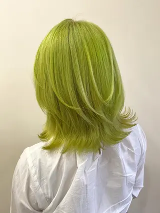 ミディアム カラー 服部 樹季のヘアスタイル