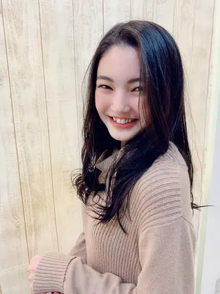 セミロング カラー トータルビューティー K:R鶴川のヘアスタイル