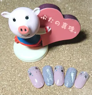 ネイル 林 珠里のネイルデザイン