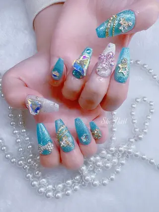 ネイル She   Nail所属・ISA_ BELLAのネイルデザイン