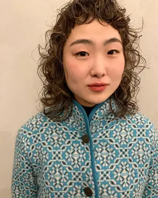 ミディアム カラー パーマ Spiel所属・Spiel hair salonのヘアスタイル