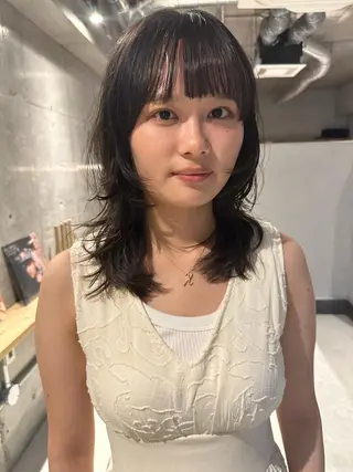 ミディアム 斎藤祐樹 /レイヤー/パーマのヘアスタイル