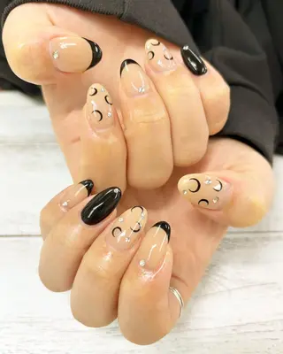 ネイル リラネイル Aikenのネイルデザイン