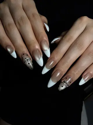 ネイル SoLuna Hikariのネイルデザイン