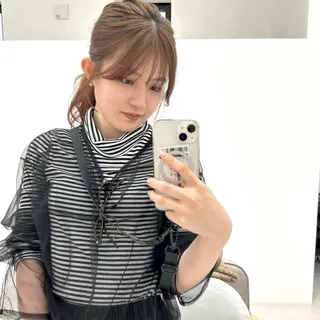 ミディアム カラー チアキ ジュリのヘアスタイル