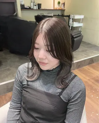 ロング 角田 満帆のヘアスタイル