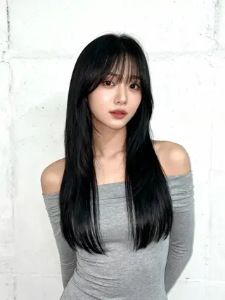 ロング カラー 韓国レイヤーカット 🫧大阪梅田レイヤーのヘアスタイル