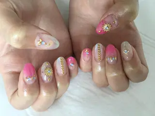 ネイル 💎🐰 saki. m 🐰💎のネイルデザイン