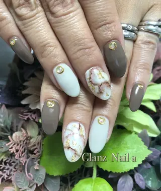 ネイル Glanz  Nail aのネイルデザイン