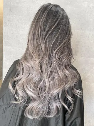 セミロング カラー ヘアアレンジ ネイル マツエク・マツパ 井上 一平のヘアスタイル