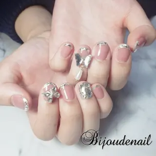 ネイル ビジュード ネイルのネイルデザイン