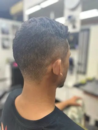 メンズ Jefferson Luiz Hair Designer所属・Japuska ジャプスカのヘアスタイル