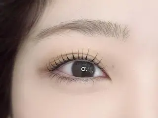 マツエク・マツパ amans eye りり𝜗𝜚の眉毛・アイブロウイメージ