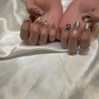 ネイル 糀屋 彩奈のネイルデザイン
