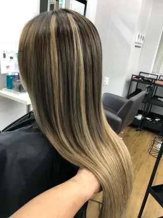 ロング カラー 下妻 カラーエクステ難波のヘアスタイル