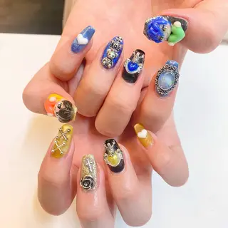 ネイル Kira-ra所属・Kira-ra💎 KIRARIのネイルデザイン