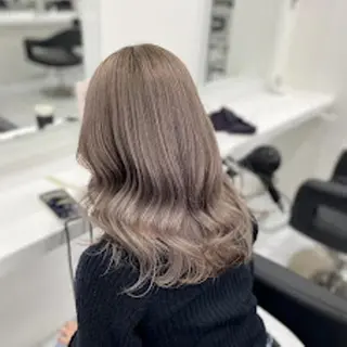 カラー 🏹横浜WILL official🏹のヘアスタイル