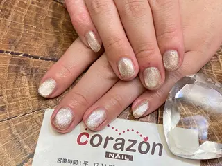 ネイル corazon所属・ネイリスト aicoのネイルデザイン
