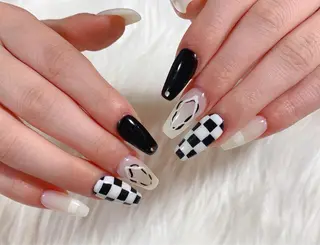 ロング ネイル CC Nail Salonのネイルデザイン