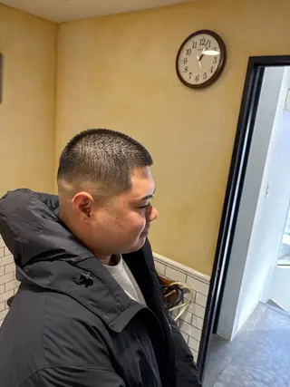 ショート Groomers Tokyo所属・大山慧也/メンズ/ フェード/バーバーのヘアスタイル