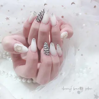 ネイル SAKURA 🍒のネイルデザイン