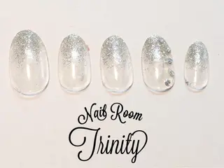 ネイル Trinity staffのネイルデザイン