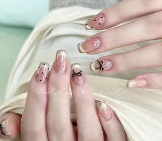 ネイル Pure&Rich Nailのネイルデザイン