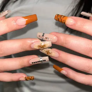 ネイル ハルナ/当日予約 🆗🪩のネイルデザイン