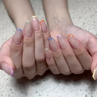 ネイル GALLARIA Elegante 緑のネイルデザイン