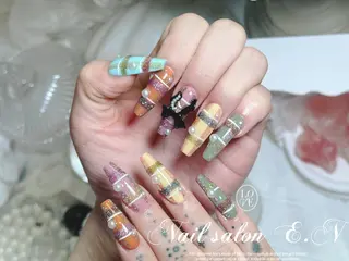 ネイル E.N🦋 長さ出し/持ち込みのネイルデザイン