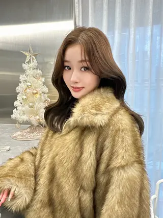 セミロング 森田 真由香のヘアスタイル