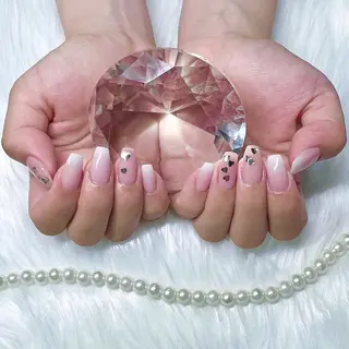 ネイル Kobayashi Komugiのネイルデザイン